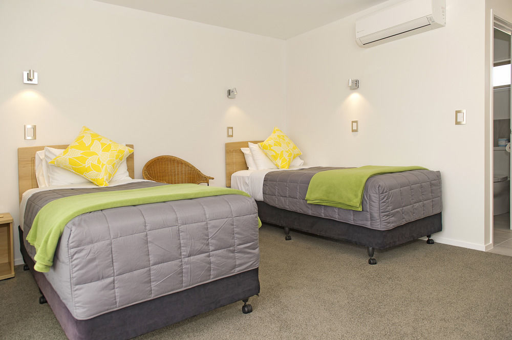 The Olive Motel Coromandel Esterno foto